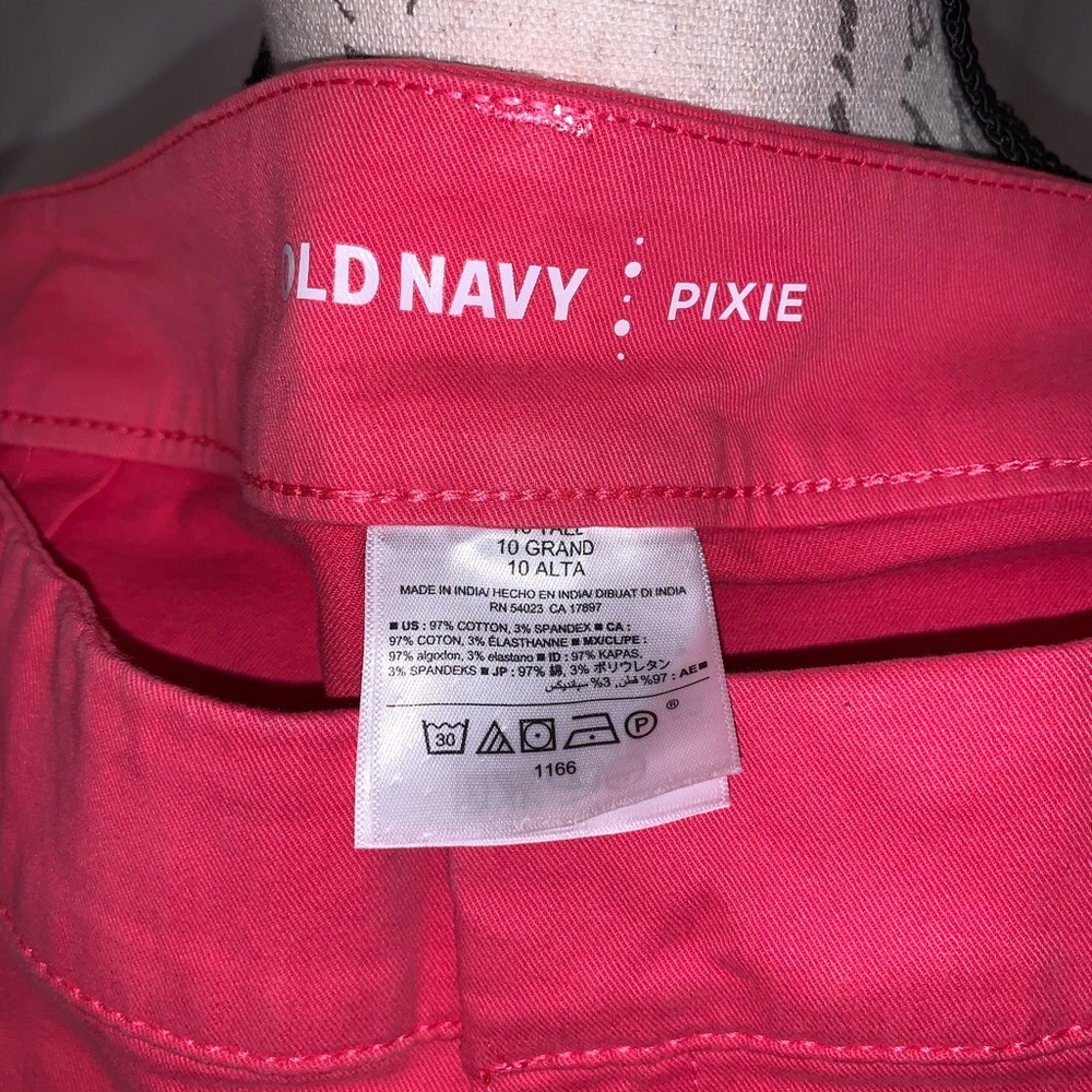 Old Navy Pixie coral pink pants size 10 tall NWOT